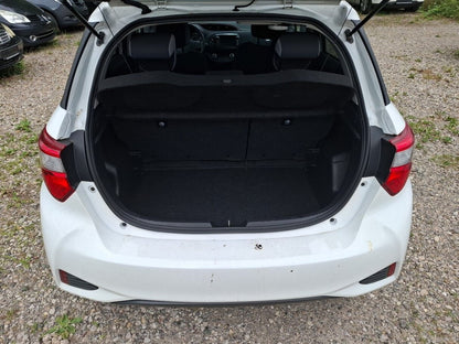 Toyota Yaris 1.5 Dual-VVT-i Hybrid Y20 Team D Kamera LM 129990415 9