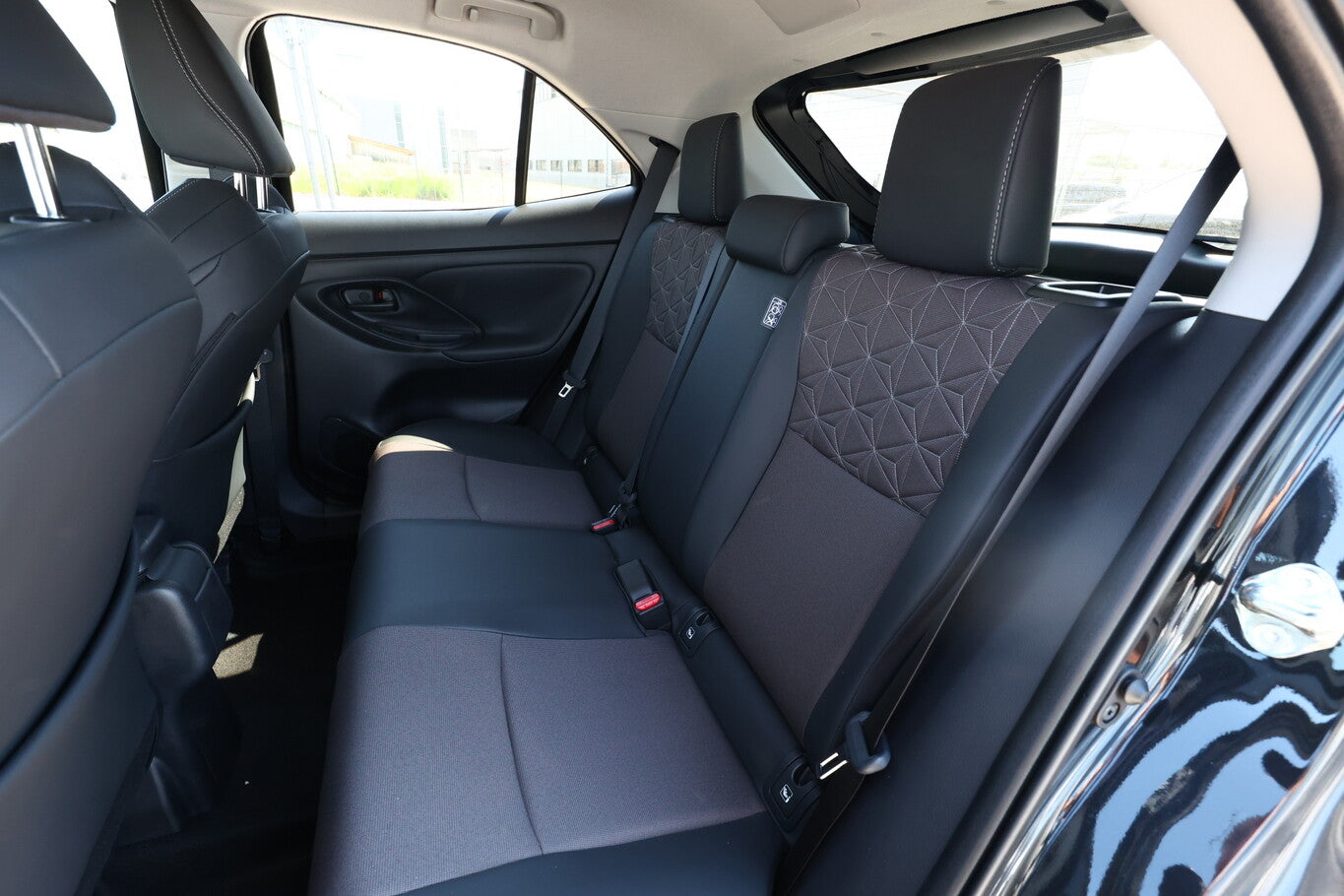 Toyota Yaris Cross 1.5 Hybrid 116 4x4 Nav eHk Matrix 120485956 9