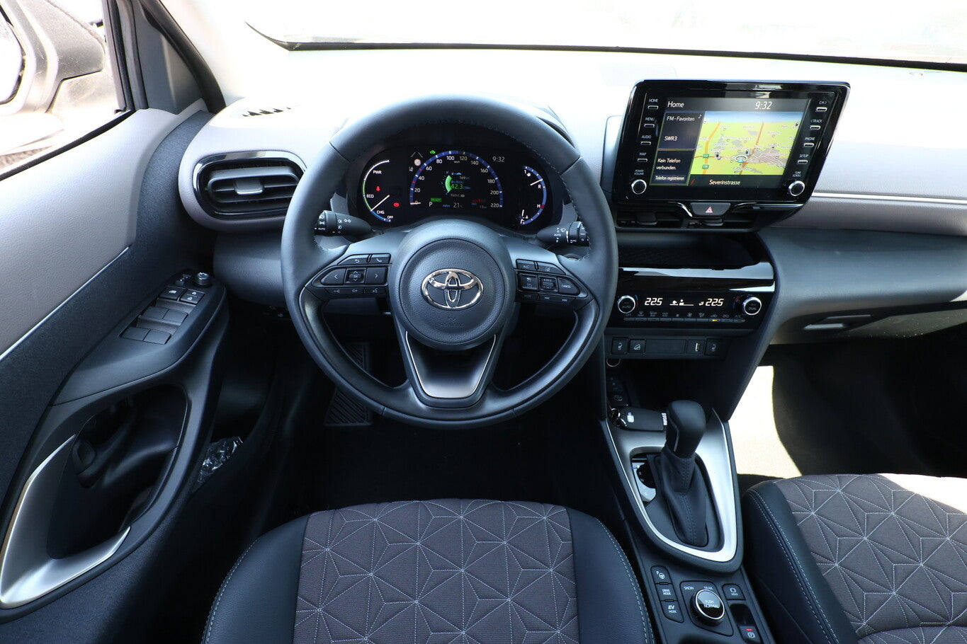 Toyota Yaris Cross 1.5 Hybrid 116 4x4 Nav eHk Matrix 120485956 6