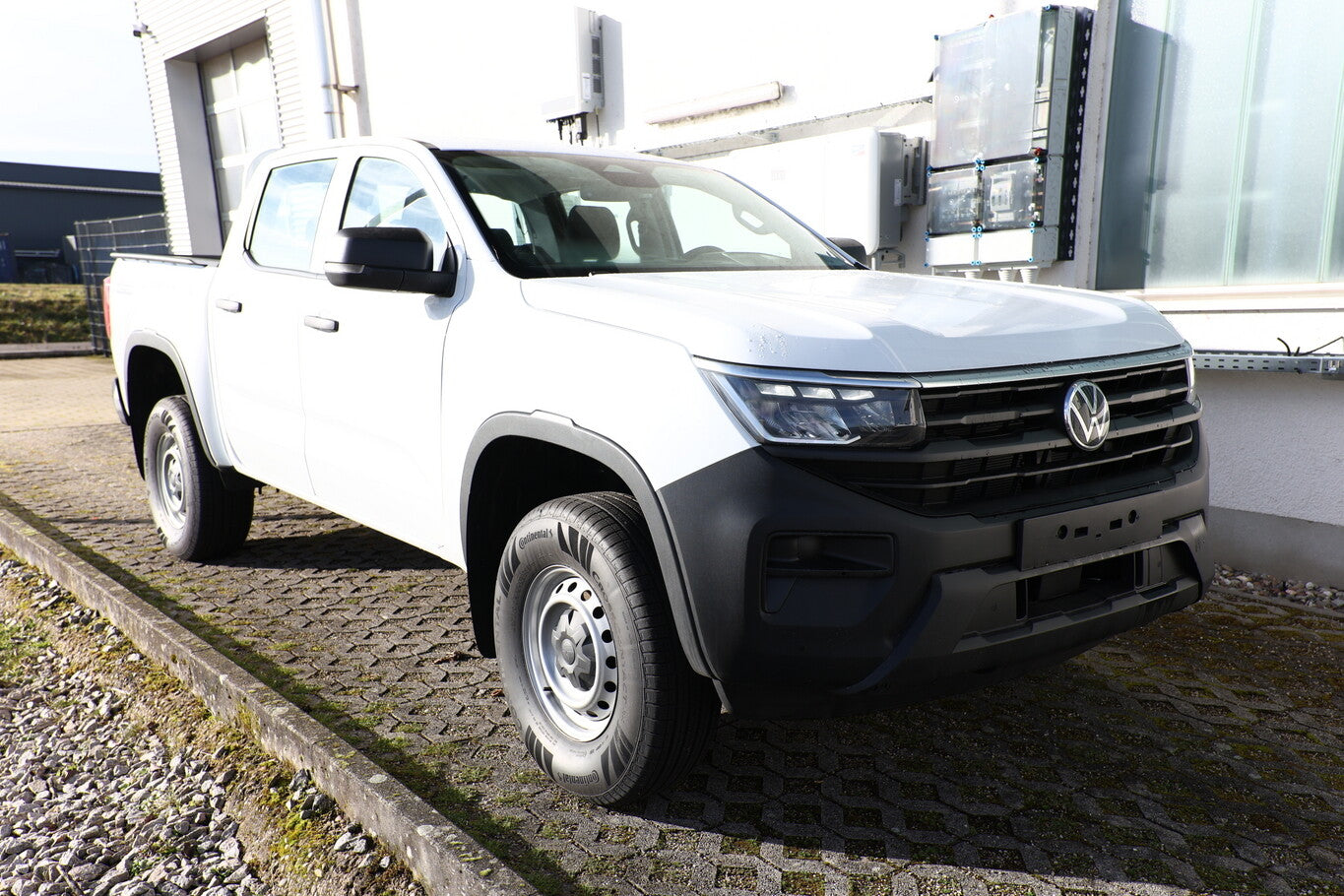 Volkswagen Amarok 4M LED ACC Kam 2xPDC DigC LaneA Ersatzrad 143032036 1