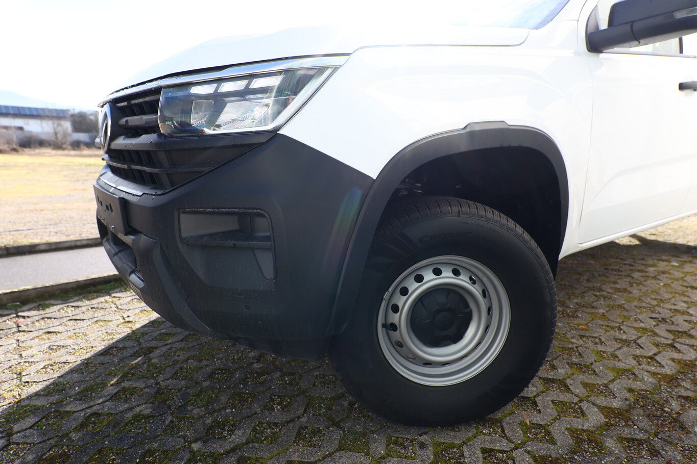 Volkswagen Amarok 4M LED ACC Kam 2xPDC DigC LaneA Ersatzrad 143032036 4