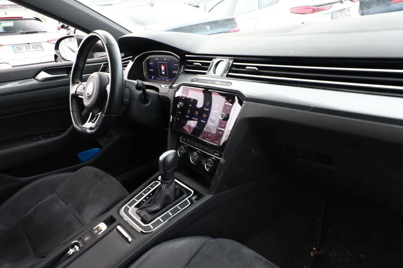 Volkswagen Arteon 2.0 TSI 190 DSG R-Line LED Nav ACC KeyL 92323979 8