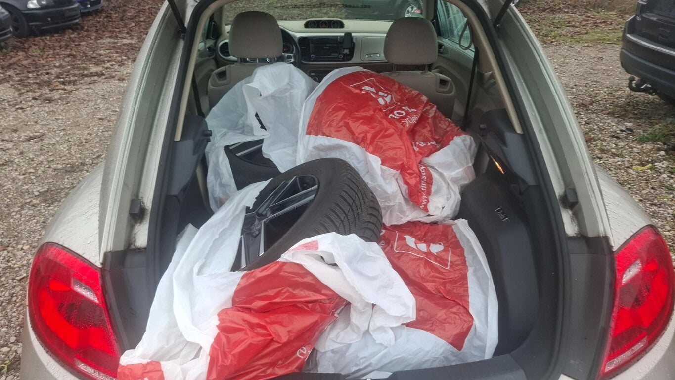 Volkswagen Beetle 1.2 TSI DSG Design Navi SHZ GRA PDC Clima 142539558 10