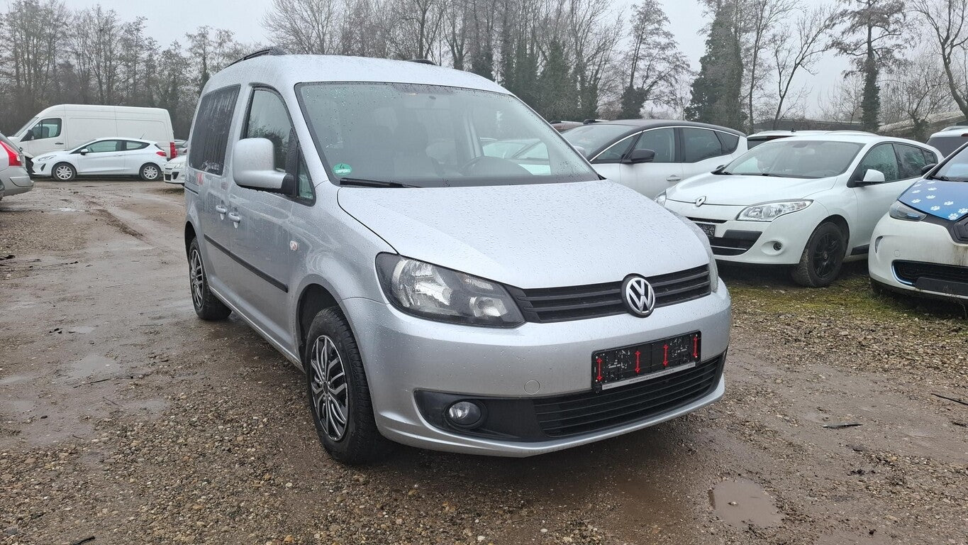 Volkswagen Caddy 1.2 TSI Climatic RCD 310 MP3  152704340 1