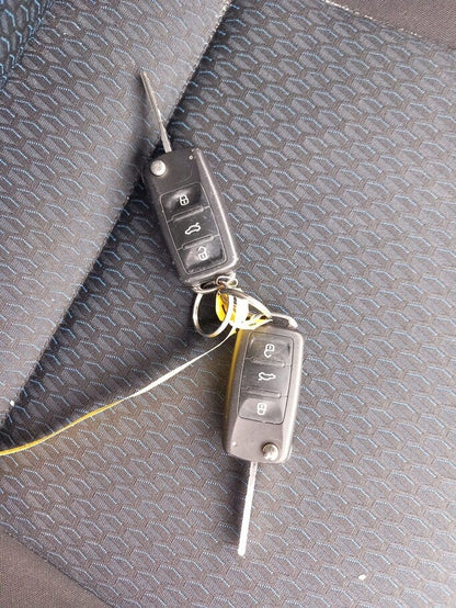 Volkswagen Caddy 1.2 TSI BMT Klima PDC SHZ GRA FrontAss 139038606 16