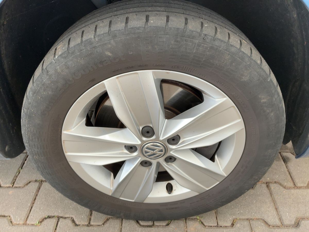 Front right tire