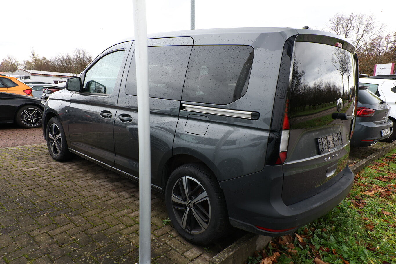 Volkswagen Caddy 2.0 TDI 75 Pano AHK PDC SHZ LM17Z 94218840 3