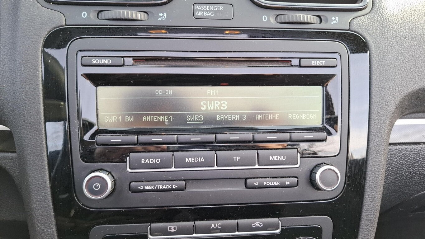 Volkswagen Eos 1.4 TSI ParkAssist PDC SHZ SD LM  142538421 8