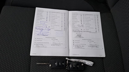 Volkswagen Golf VI 1.4 TSI CL PDC Climatic ALS RCD 310 140714560 12