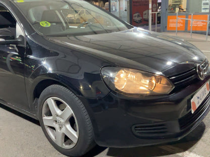 Lateral delantero derecho