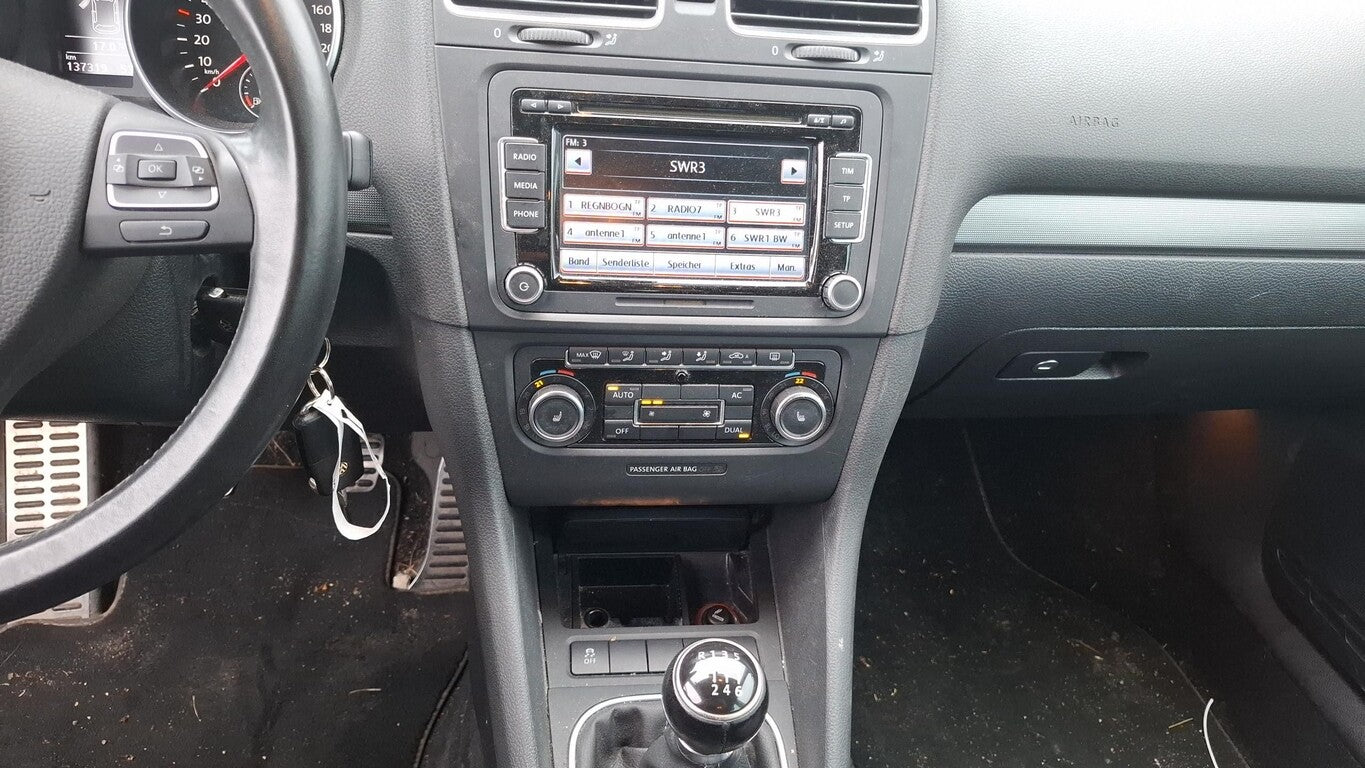 Volkswagen Golf VI 1.4 TSI Style Climatr PDC RCD 510 LM GRA 140716490 8