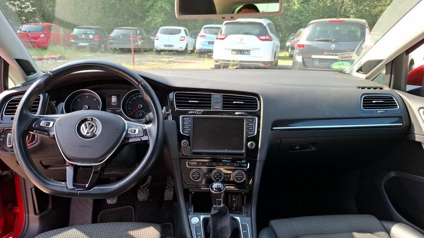 Volkswagen Golf VII 2.0 TDI Highline Navi Pano Teilleder 133106342 4