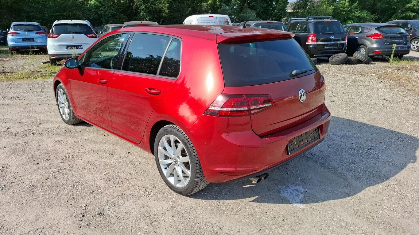 Volkswagen Golf VII 2.0 TDI Highline Navi Pano Teilleder 133106342 3