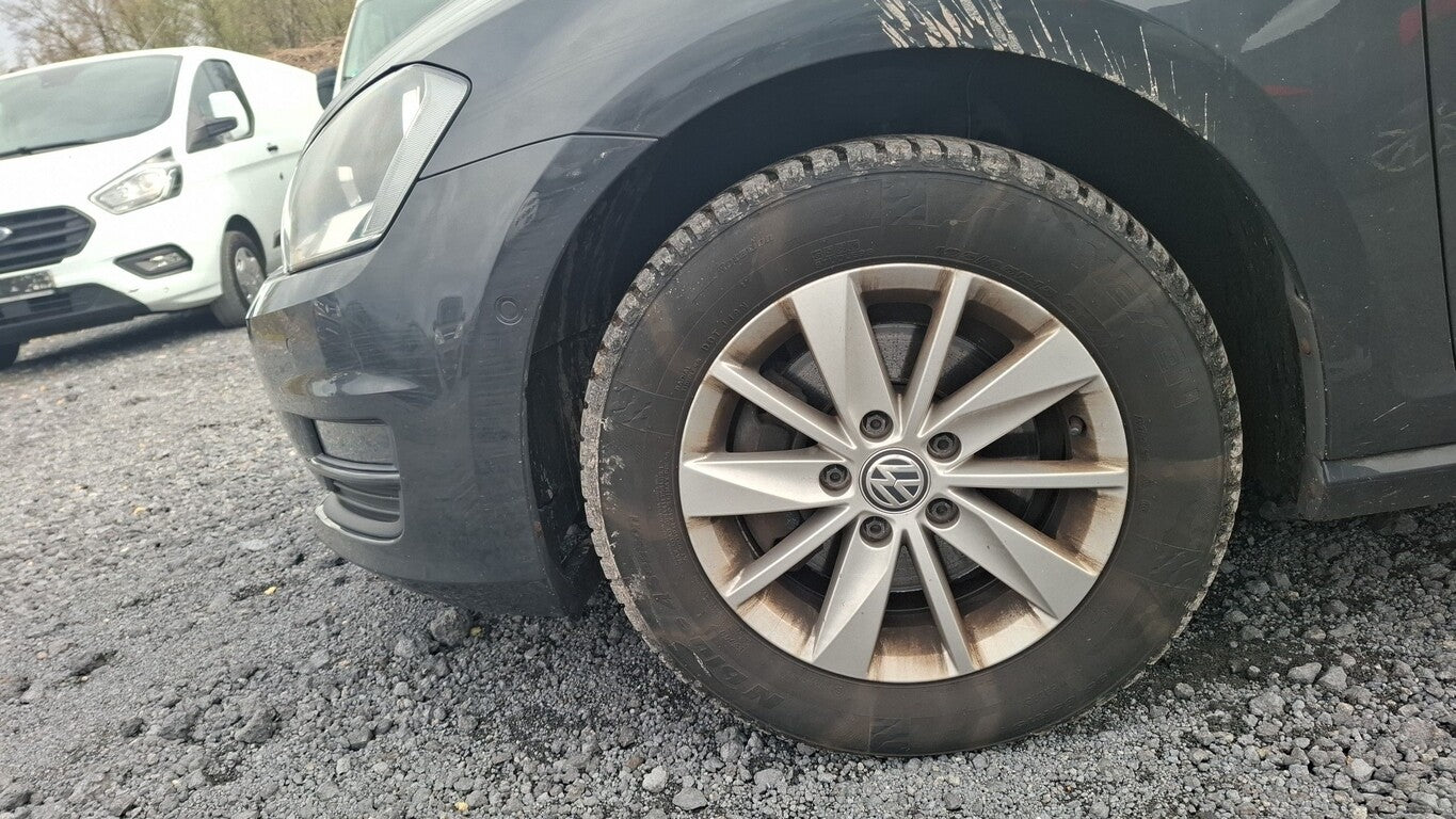 Volkswagen Golf VII Variant 1.6 TDI 4M CL Climatr LM PDC 166486201 11