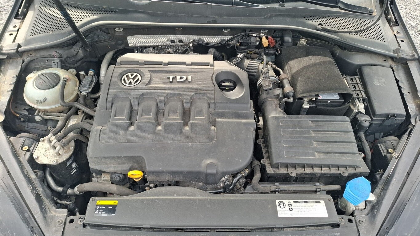 Volkswagen Golf VII Variant 1.6 TDI 4M CL Climatr LM PDC 166486201 12