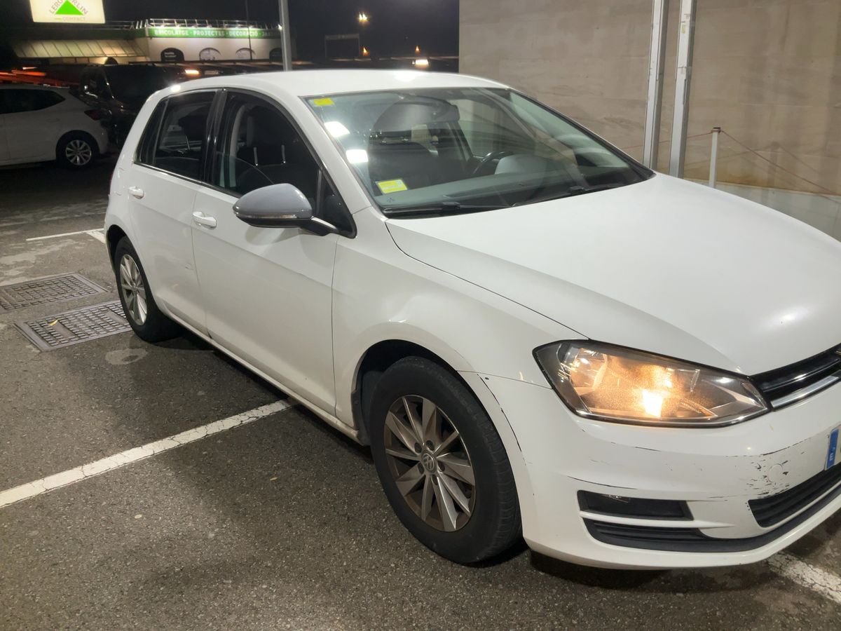 Lateral delantero derecho