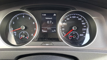 Volkswagen Golf VII Variant 1.2 TSI Trendl. Climatr. App-Co 146019990 5