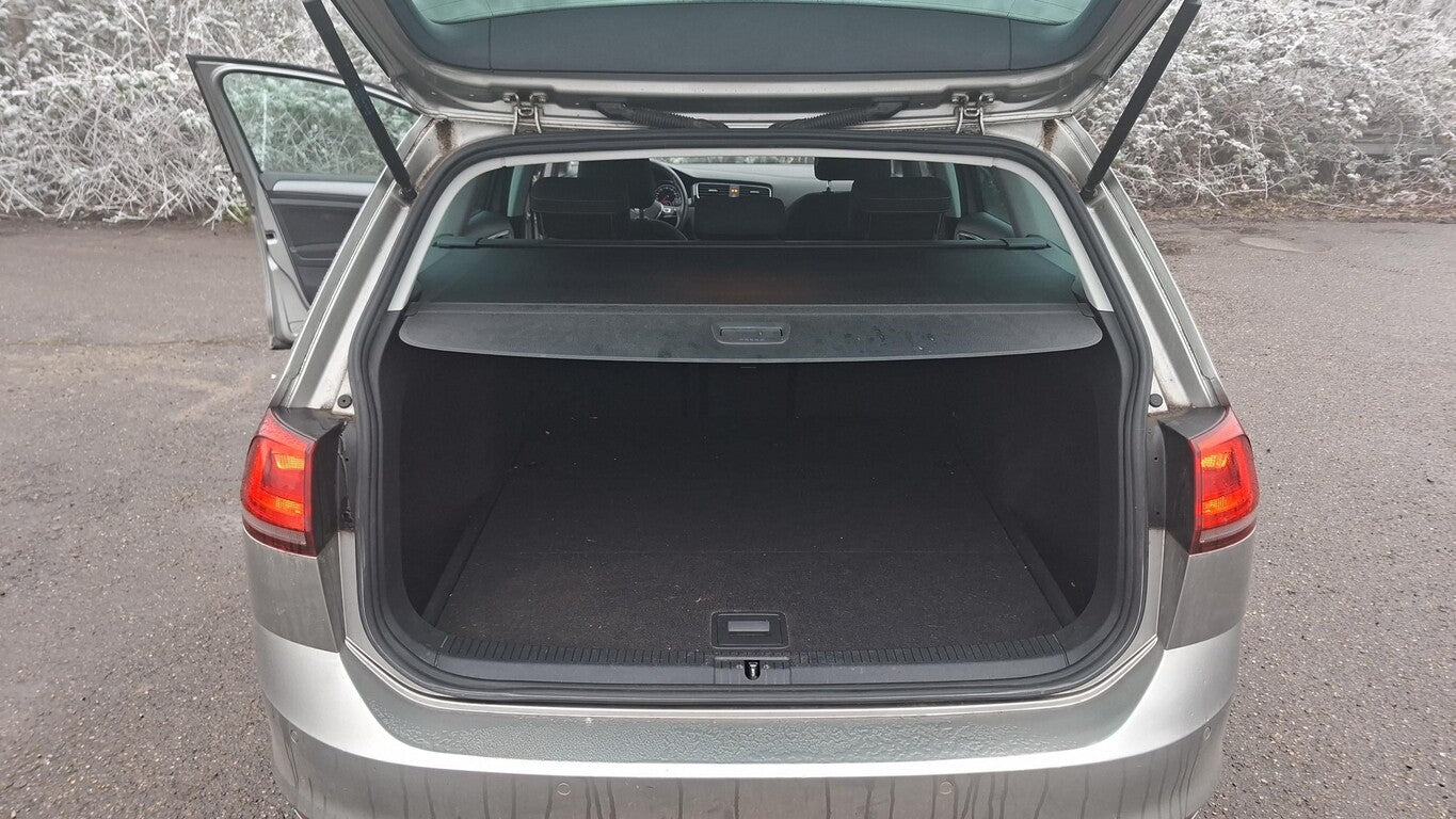 Volkswagen Golf VII Variant 1.6 TDI Allstar LM Navi SHZ 151986243 9