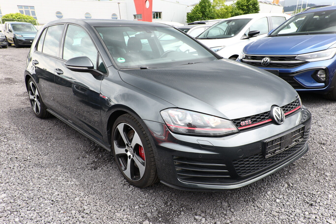 Volkswagen Golf VII 2.0 GTI Performance 230 Nav SHZ PDC AHK 124609947 1