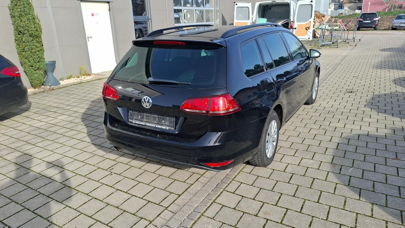 Volkswagen Golf VII Variant 1.2 TSI Trendl. Climatr. App-Co 146019990 2