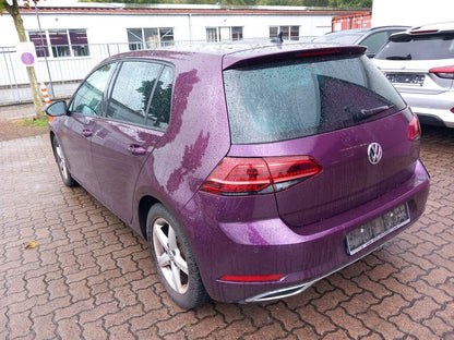 Volkswagen Golf VII 1.5 TSI 150 Highline Pano AHK ACC Nav 140303442 3