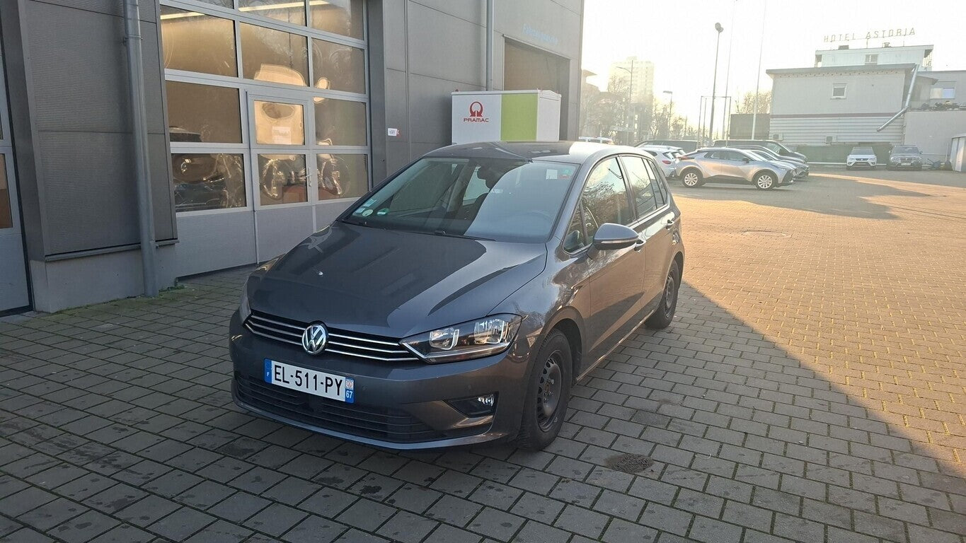 Volkswagen Golf VII Sportsvan 1.6 TDI DSG LM Navi ACC Klima 146869625 0