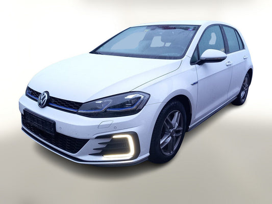 Volkswagen Golf VII 1.4 TSI 204 DSG GTE LED Nav PDC SHZ 16Z 156577606 0