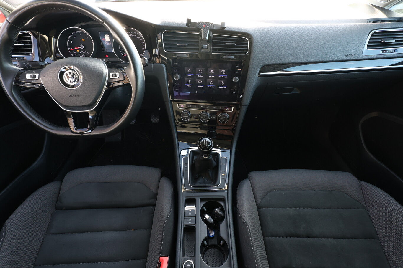 Volkswagen Golf VII 1.5 TSI 150 Highline Pano AHK ACC Nav 166804554 7