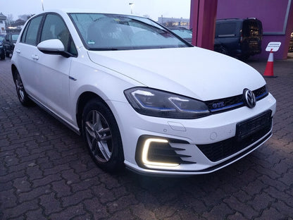 Volkswagen Golf VII 1.4 TSI 204 DSG GTE LED Nav PDC SHZ 16Z 156577606 1
