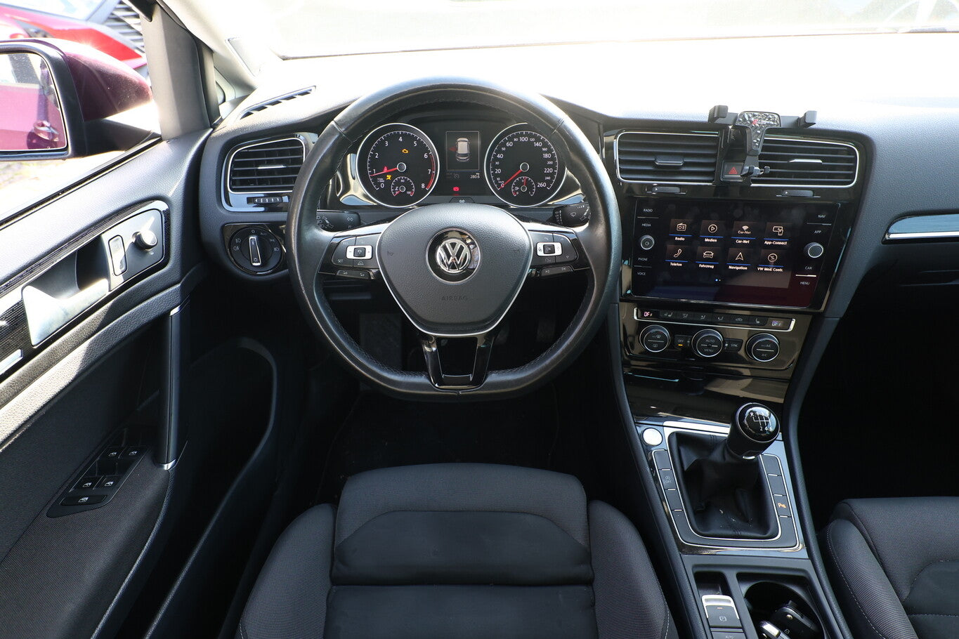 Volkswagen Golf VII 1.5 TSI 150 Highline Pano AHK ACC Nav 166804554 6