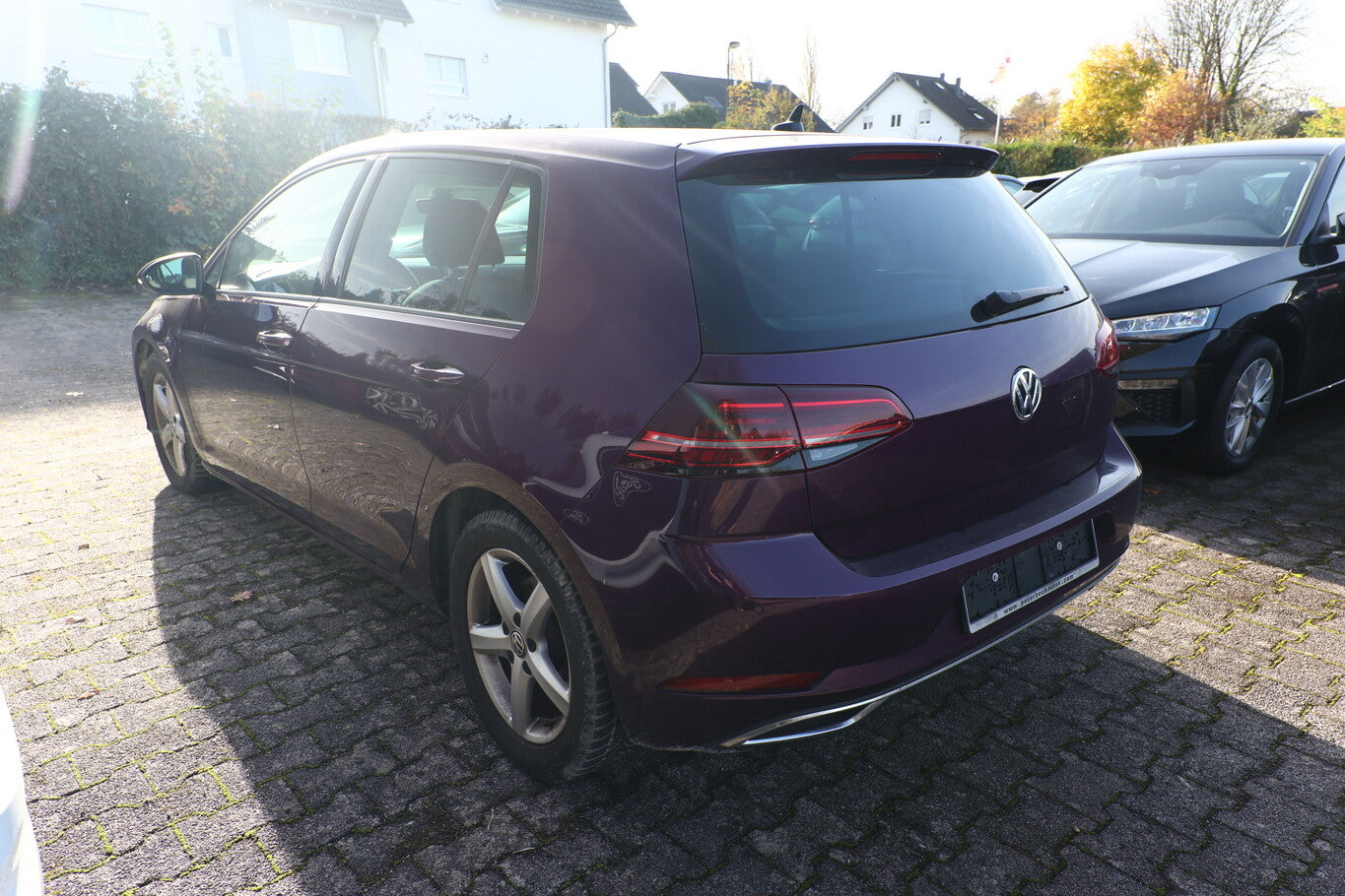 Volkswagen Golf VII 1.5 TSI 150 Highline Pano AHK ACC Nav 166804554 3