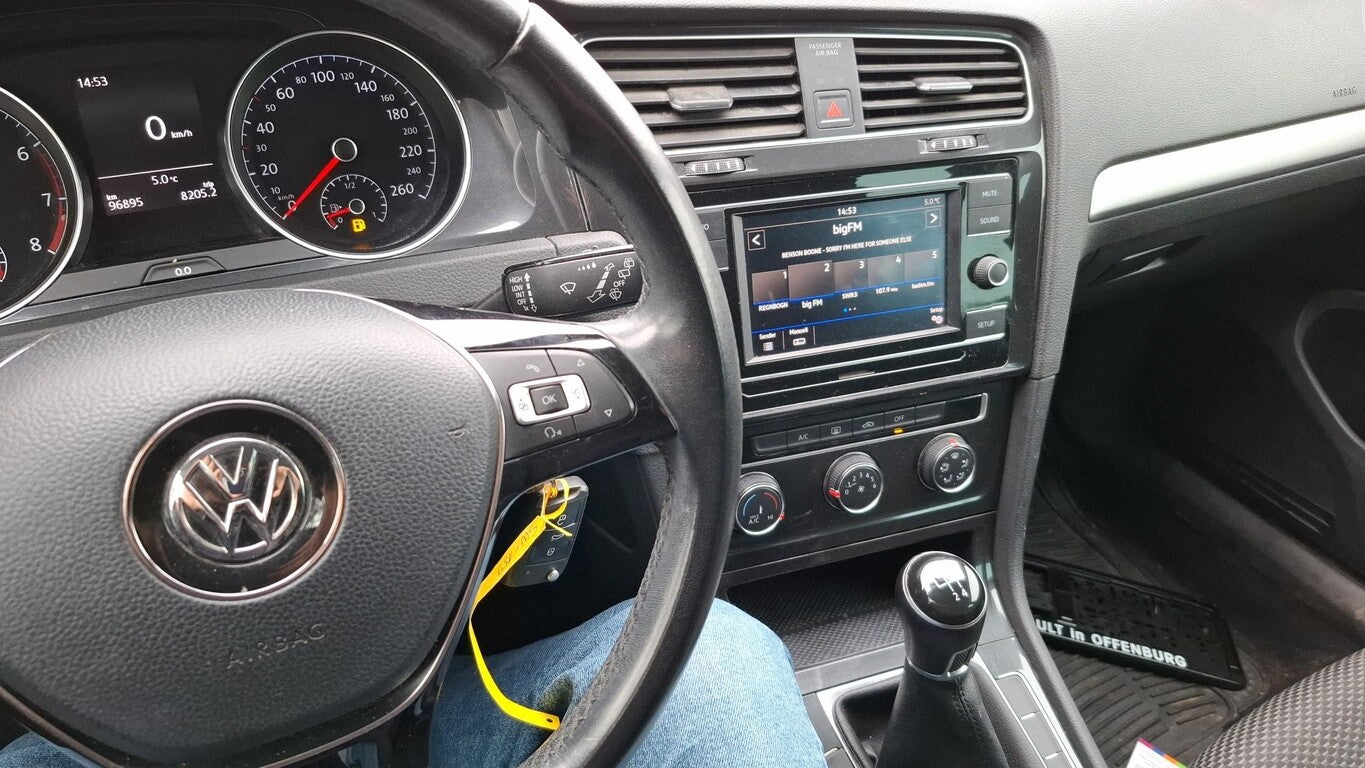 Volkswagen Golf VII 1.0 TSI Klima Comp.Colour MFL 152854782 6
