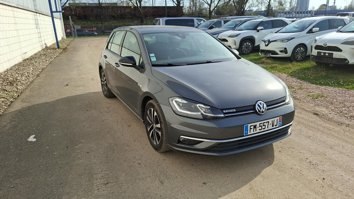 Volkswagen Golf VII 1.5 TSI IQ.DRIVE LED Nav Kamera ParkAss 167574497 1