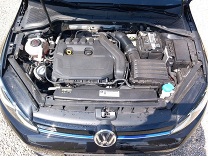 Volkswagen Golf VII 1.5 TSI 130 Highline LED Nav PDC ACC 122613209 12