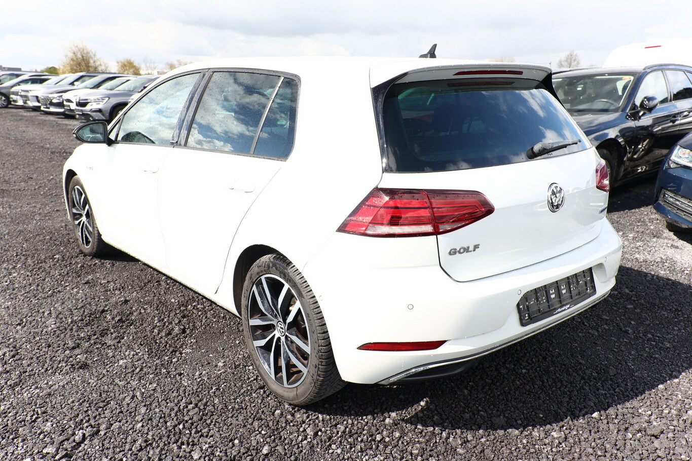 Volkswagen Golf VII 1.5 TSI 150 DSG IQ.DRIVE StandH LED Kam 165980416 3