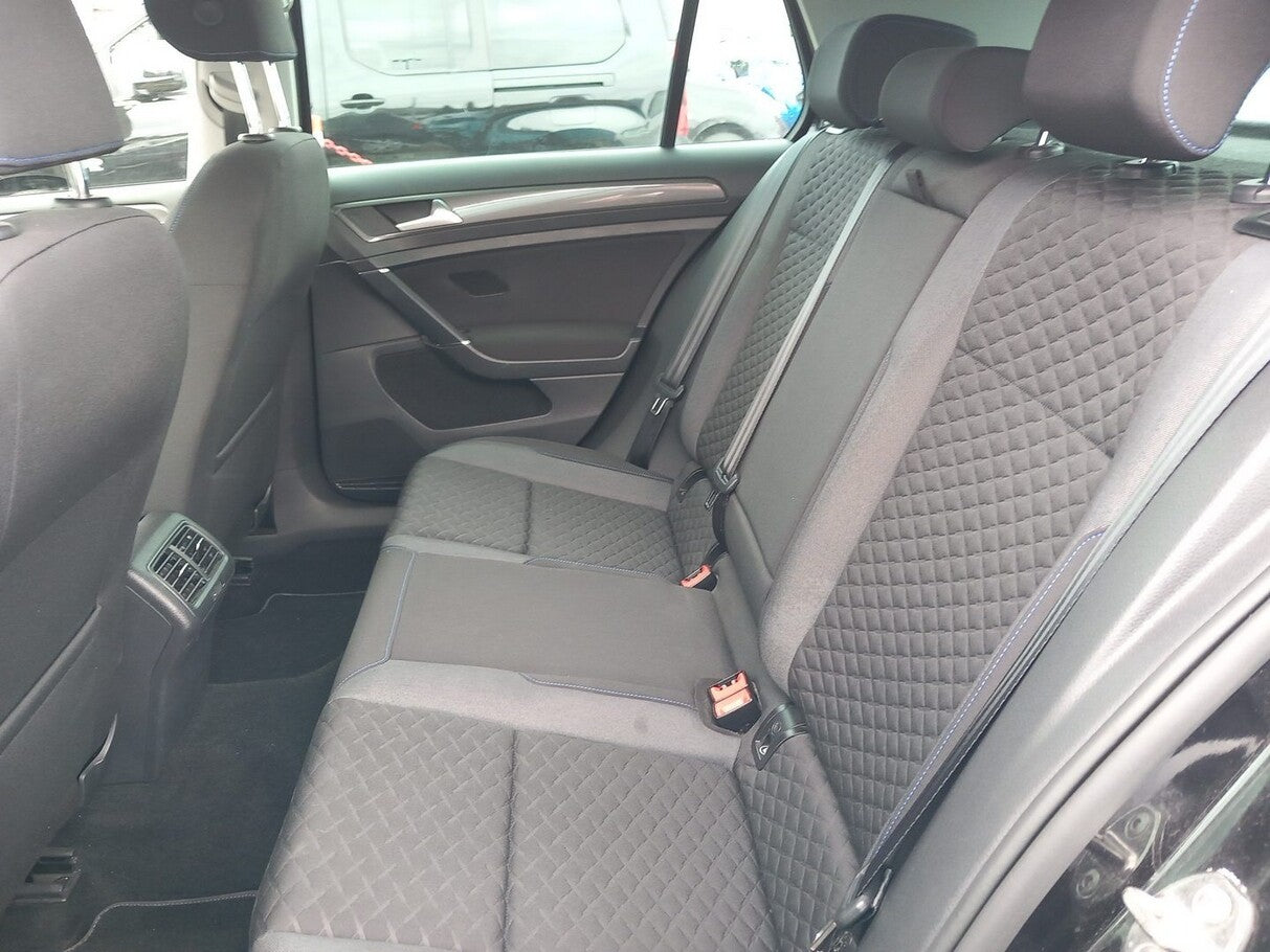 Volkswagen Golf VII 1.0 TSI 116 DSG Join LED StandH AHK ACC 167705724 6