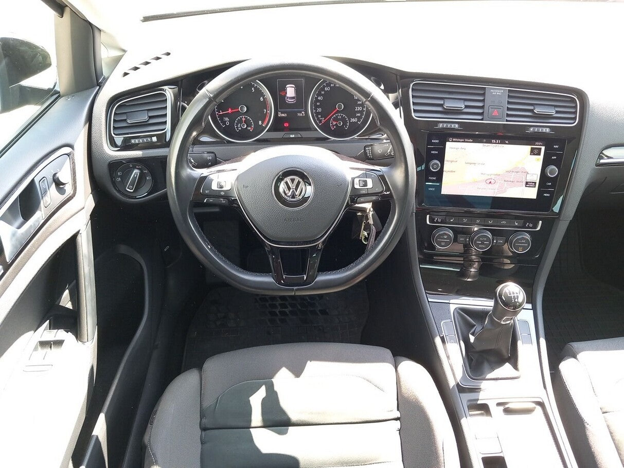 Volkswagen Golf VII 1.5 TSI 130 Highline LED Nav PDC ACC 122613209 7