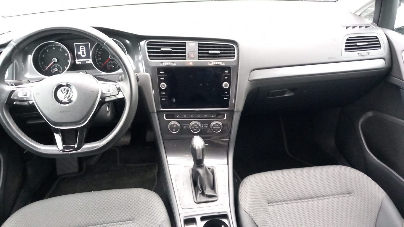 Volkswagen Golf VII 1.5 TSI 150 DSG Comfortline Nav ACC PDC 140220061 4