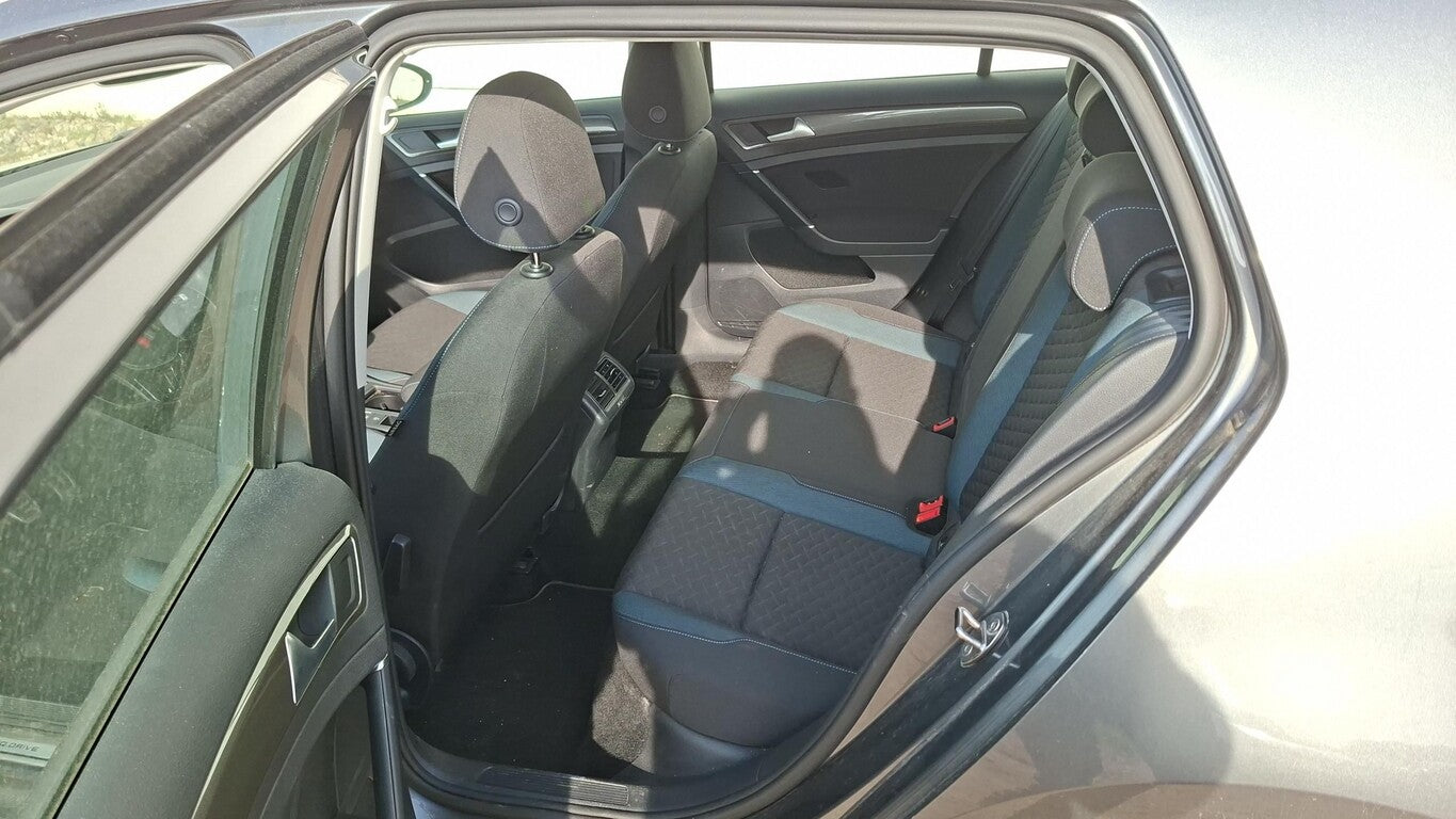 Volkswagen Golf VII 1.5 TSI IQ.DRIVE LED Nav Kamera ParkAss 167574497 5
