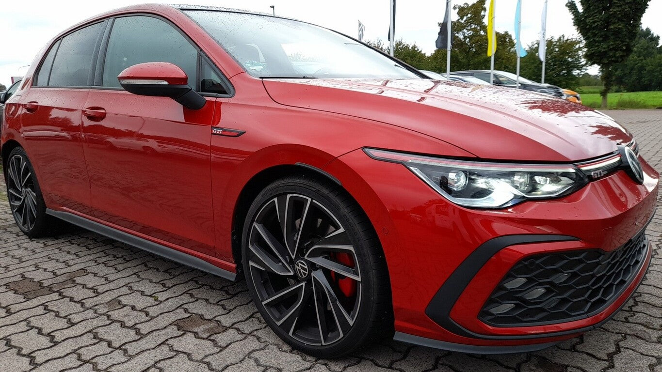 Volkswagen Golf VIII 2.0 TSI 245 DSG GTI LED Pano Nav ACC 102053334 1