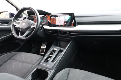 Volkswagen Golf VIII 1.5 eTSI 130 DSG Life Nav LED+ ACC eHk 134758497 8