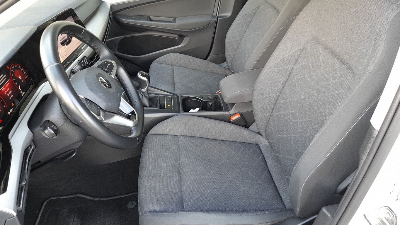 Volkswagen Golf VIII 1.5 TSI 150 Life LED SHZ AppCo DigCo. 113970005 7