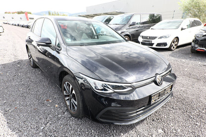 Volkswagen Golf VIII 1.0 TSI 110 United LED Nav ACC PDC SHZ 135852482 1