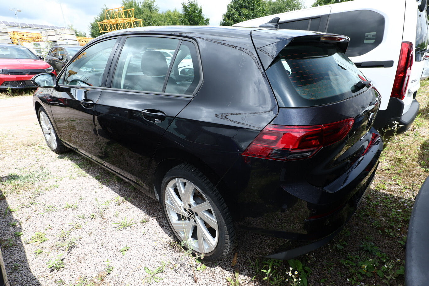Volkswagen Golf VIII Variant 1.5 TSI 150 Life LED AppC SHZ 130437009 3