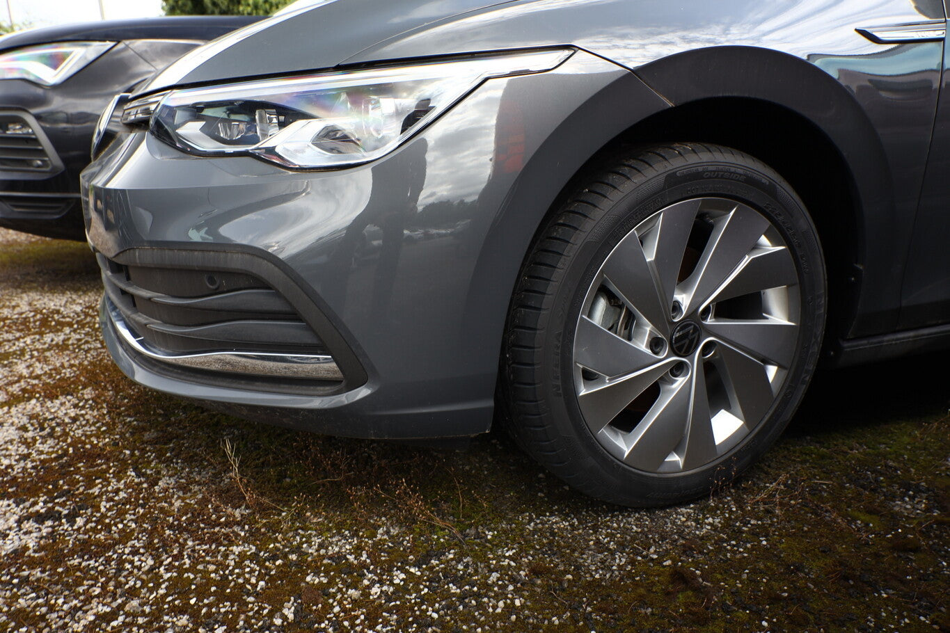 Volkswagen Golf VIII 2.0 TSI 190 DSG Style LED ErgoA AppC 140296841 4