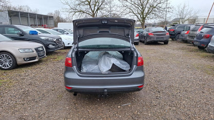 Volkswagen Jetta 1.2 TSI CL AHK PDC LM SHZ Climatr GRA 151090569 8