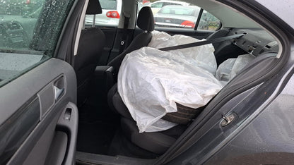 Volkswagen Jetta 1.2 TSI CL AHK PDC LM SHZ Climatr GRA 151090569 7