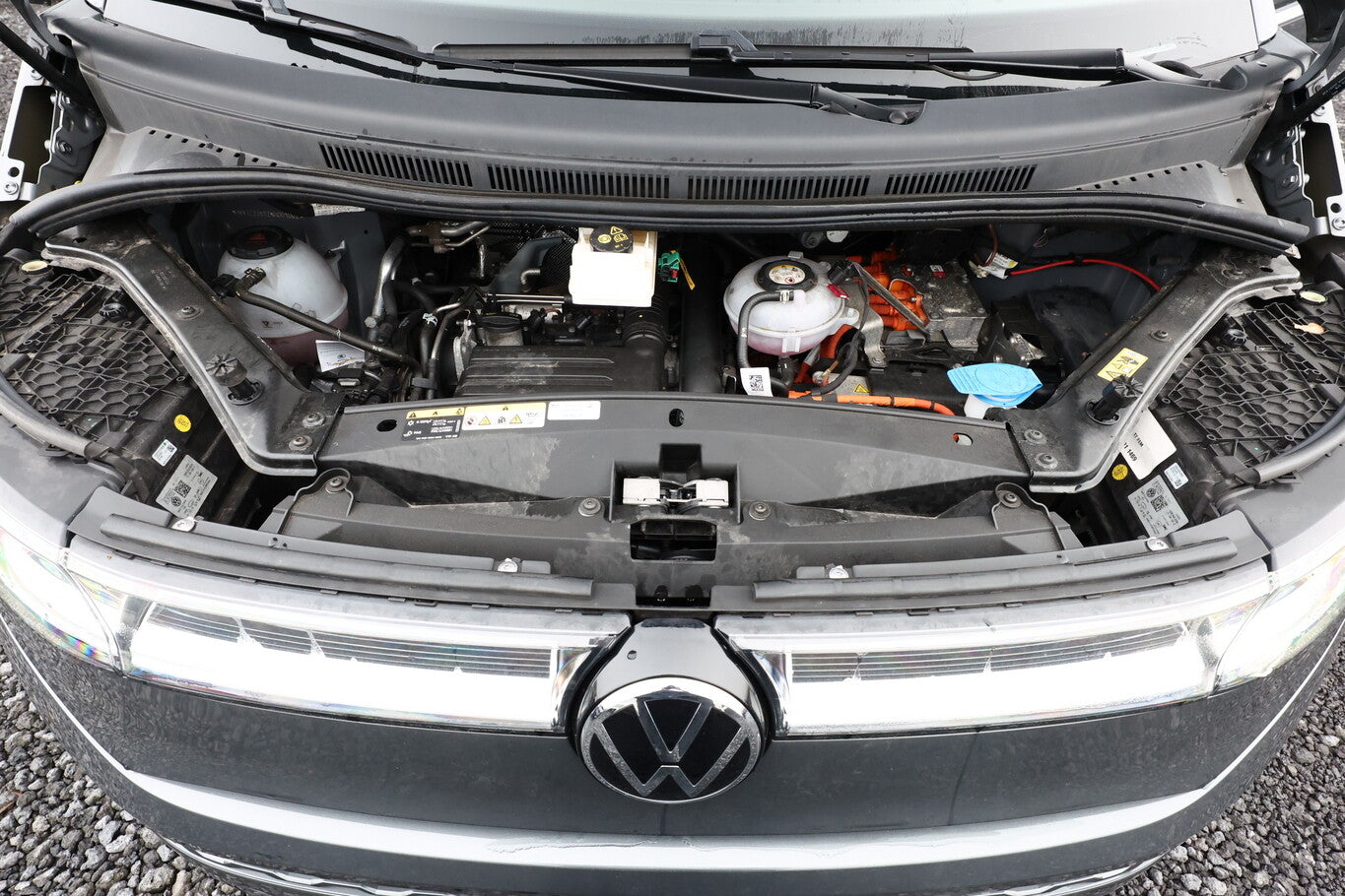 Volkswagen T7 Multivan 1.4 eHybrid 218 DSG Style Matrix DCC 108531256 10