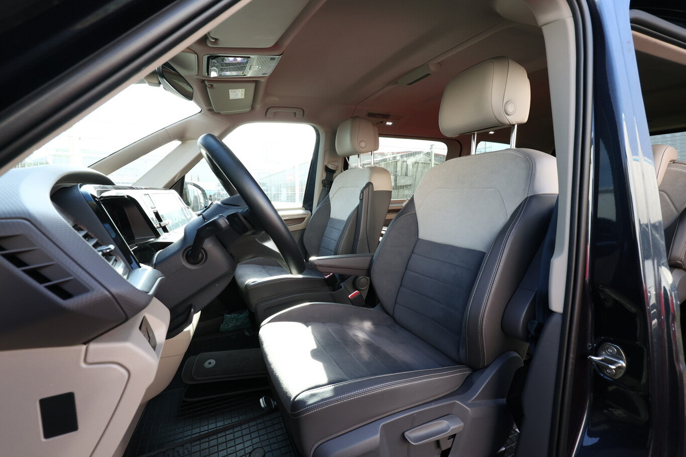 Volkswagen T7 Multivan 2.0 TDI 150 DSG Style Nav eHk ACC 138834372 5