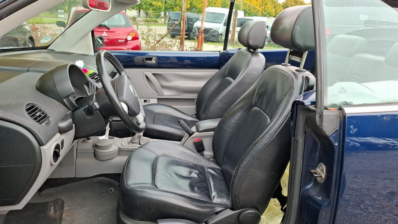 Volkswagen New Beetle 1.6 138587044 7